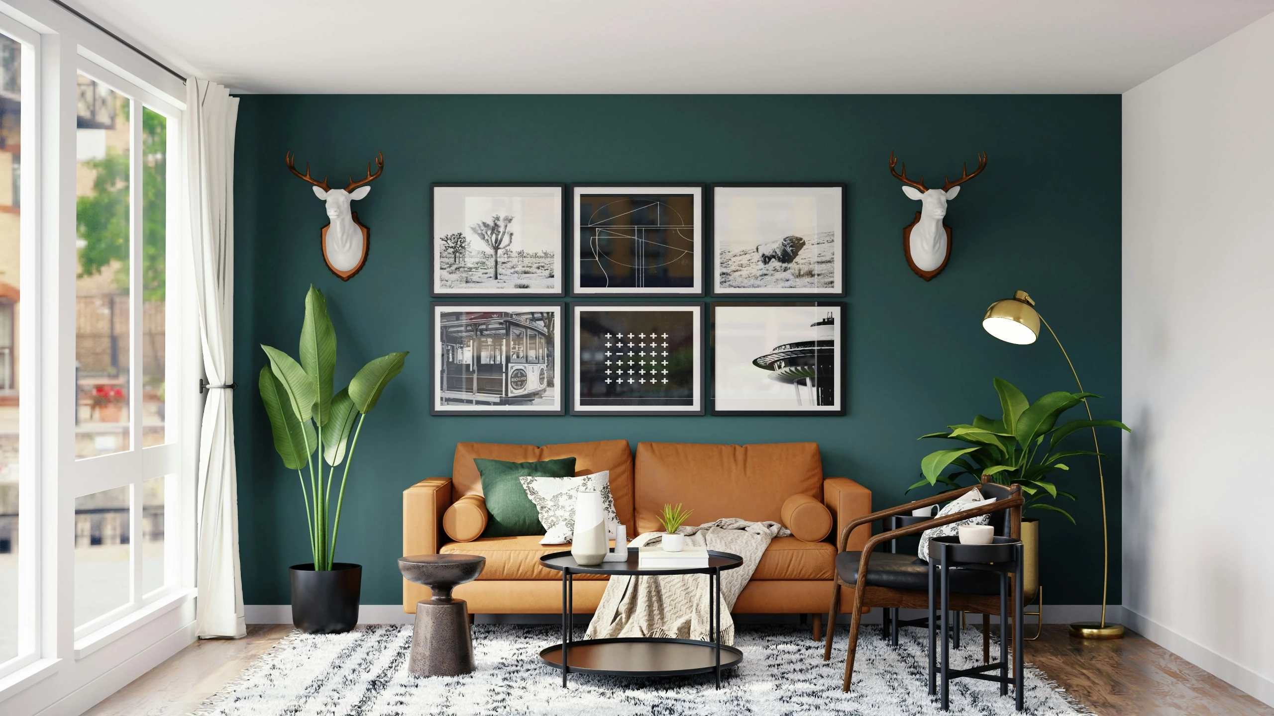 Decorar sala moderna funcional: sofá, plantas y cuadros en pared, diseñada para un estilo de vida práctico y ordenado.